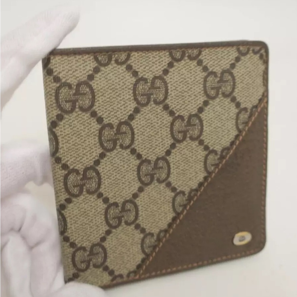 Authentic GUCCI GG PVC Leather Bifold Compact Wallet #30707 - Picture 2 of 14